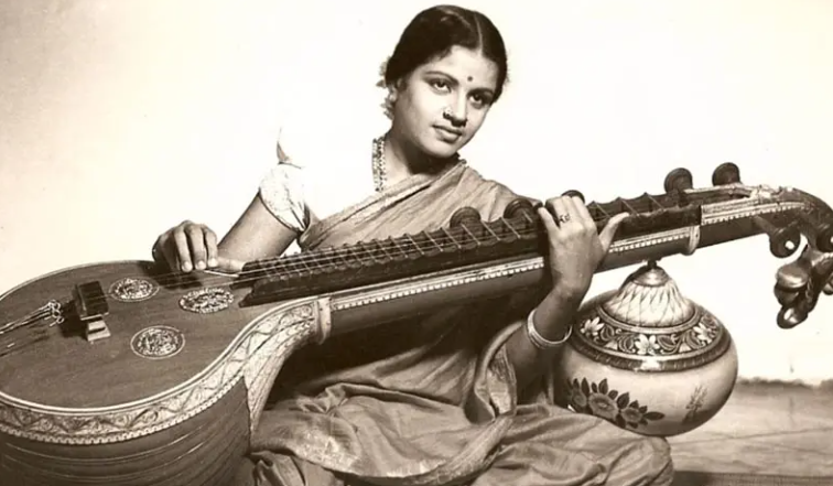 Is Long Nails Required to Play Veena?