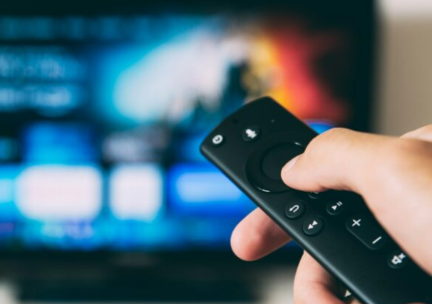 A Fan of Captivating Performances Plutoscreen
